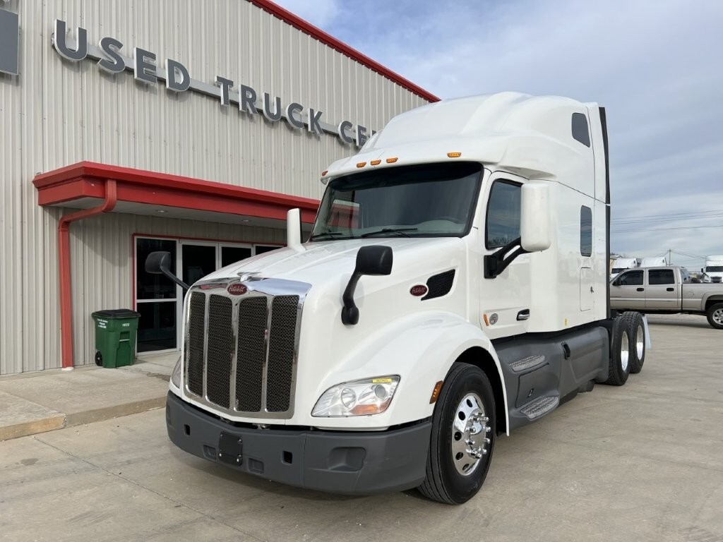 2021 PETERBILT 579 in Tipp City, OH