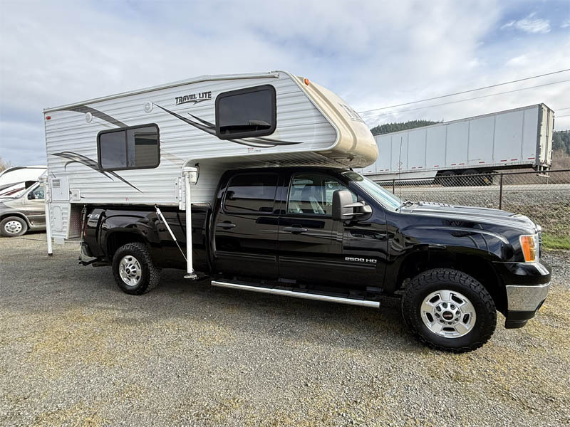 2015 Travel Lite 960rx 2012 GMC Diesel 4X4 COMBO !! in mt. vernon WA