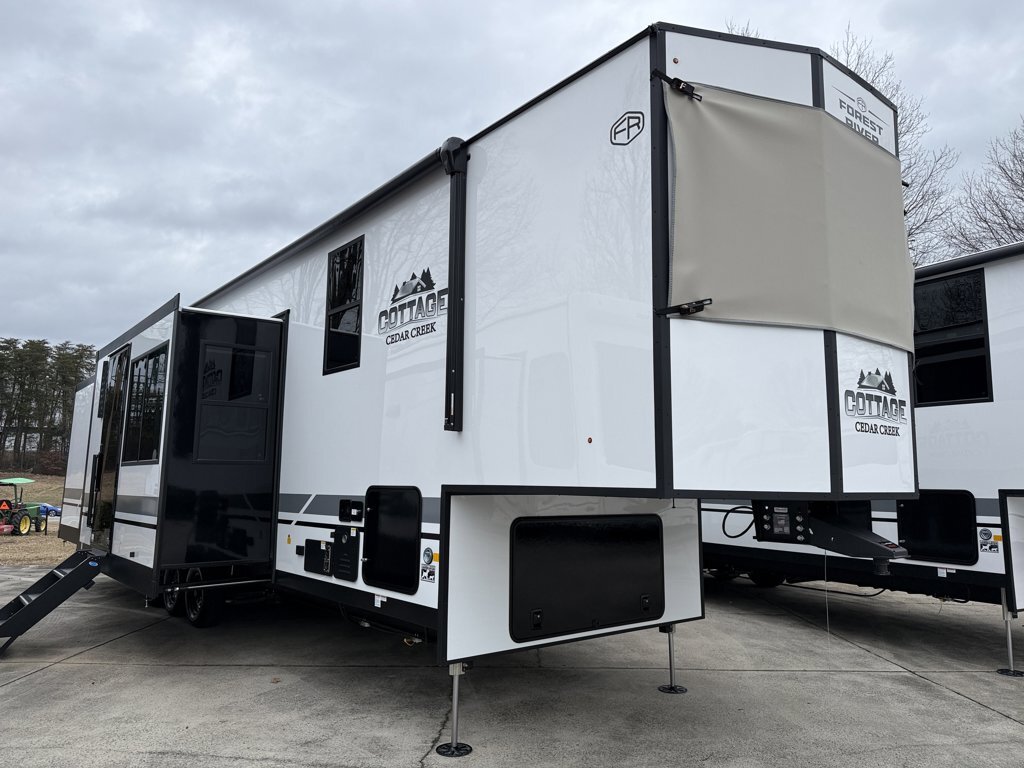 2026 Forest River Rv Cedar Creek Cottage Fifth Wheels 413FWC RV