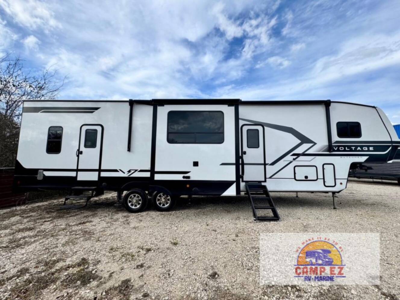 A photo of this 2026 Dutchmen Rv Voltage V-Series 3600