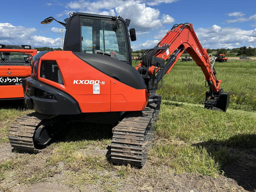 Kubota KX080-5 in Menomonee Falls, WI