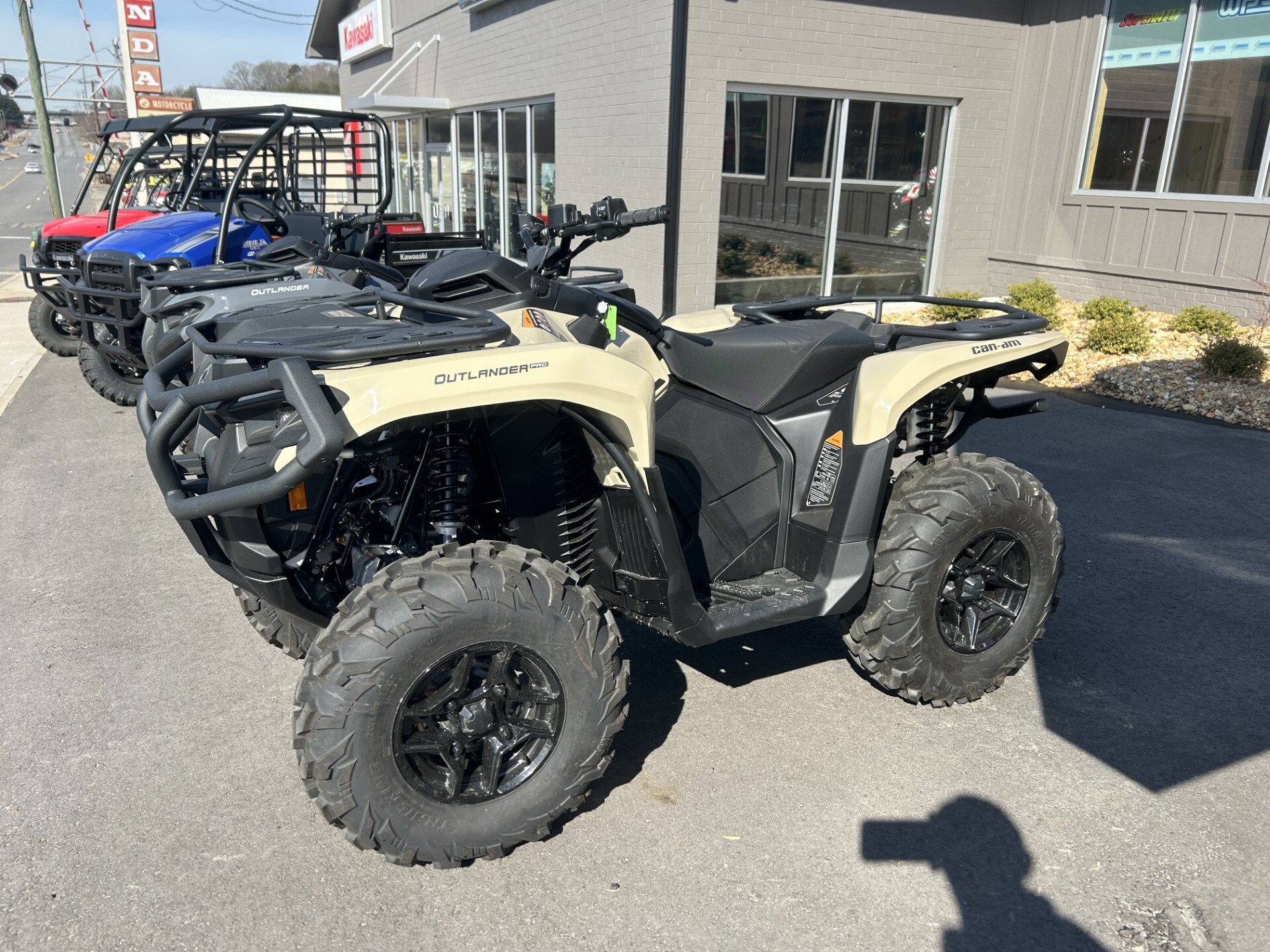 2026 Can-Am OUTLANDER 700 Pro XU Recreation/Utility ATV