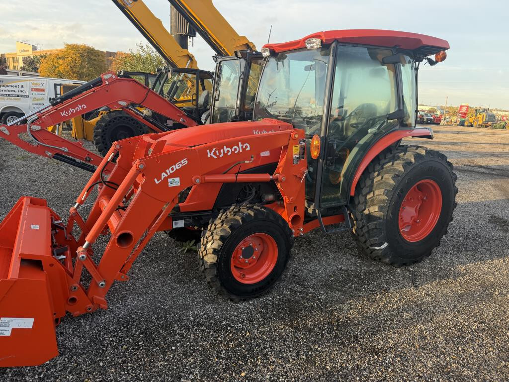 Kubota MX6000 HST 4WD in Menomonee Falls, WI