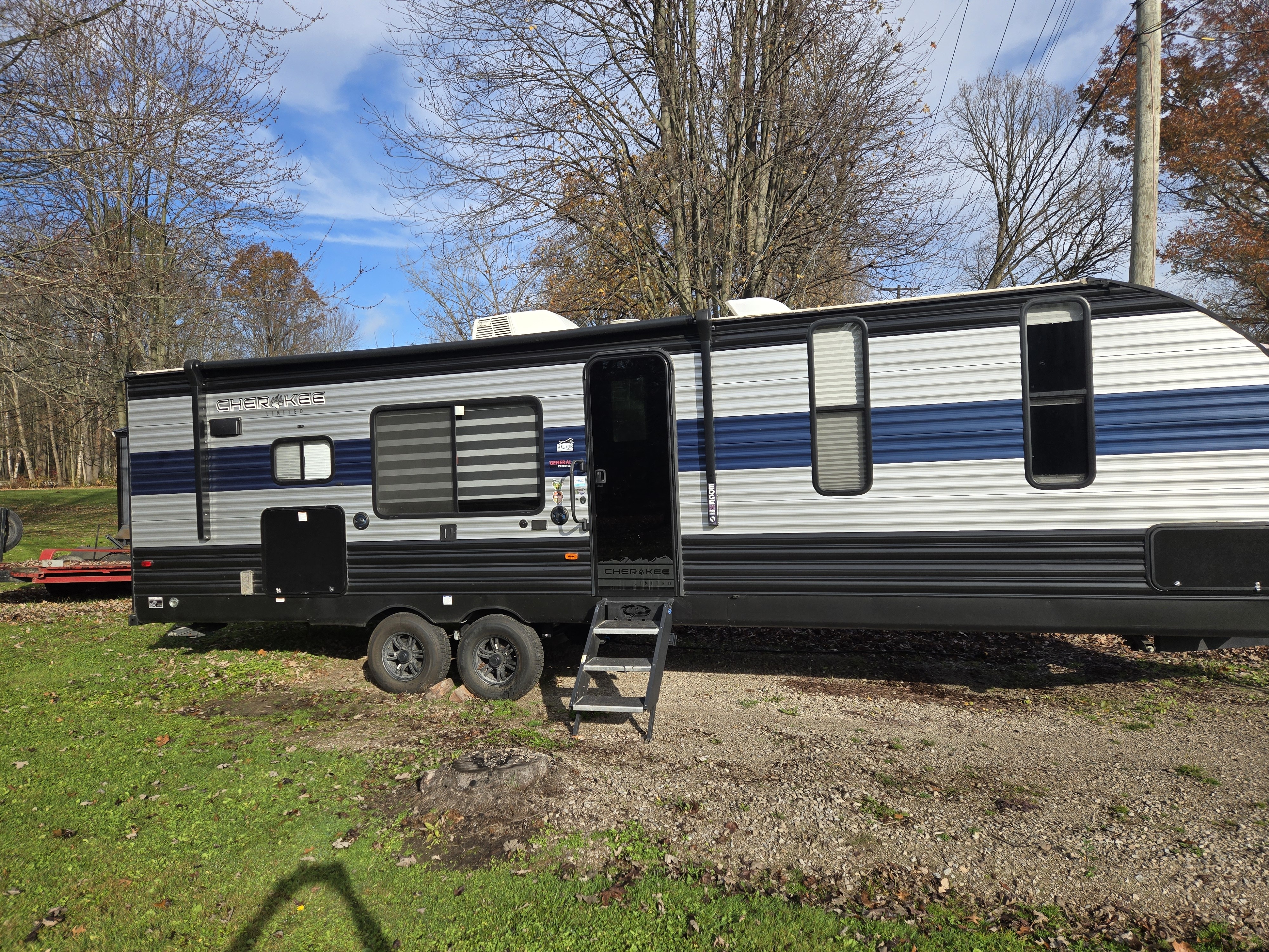 2022 Forest River CHEROKEE 274RK RV