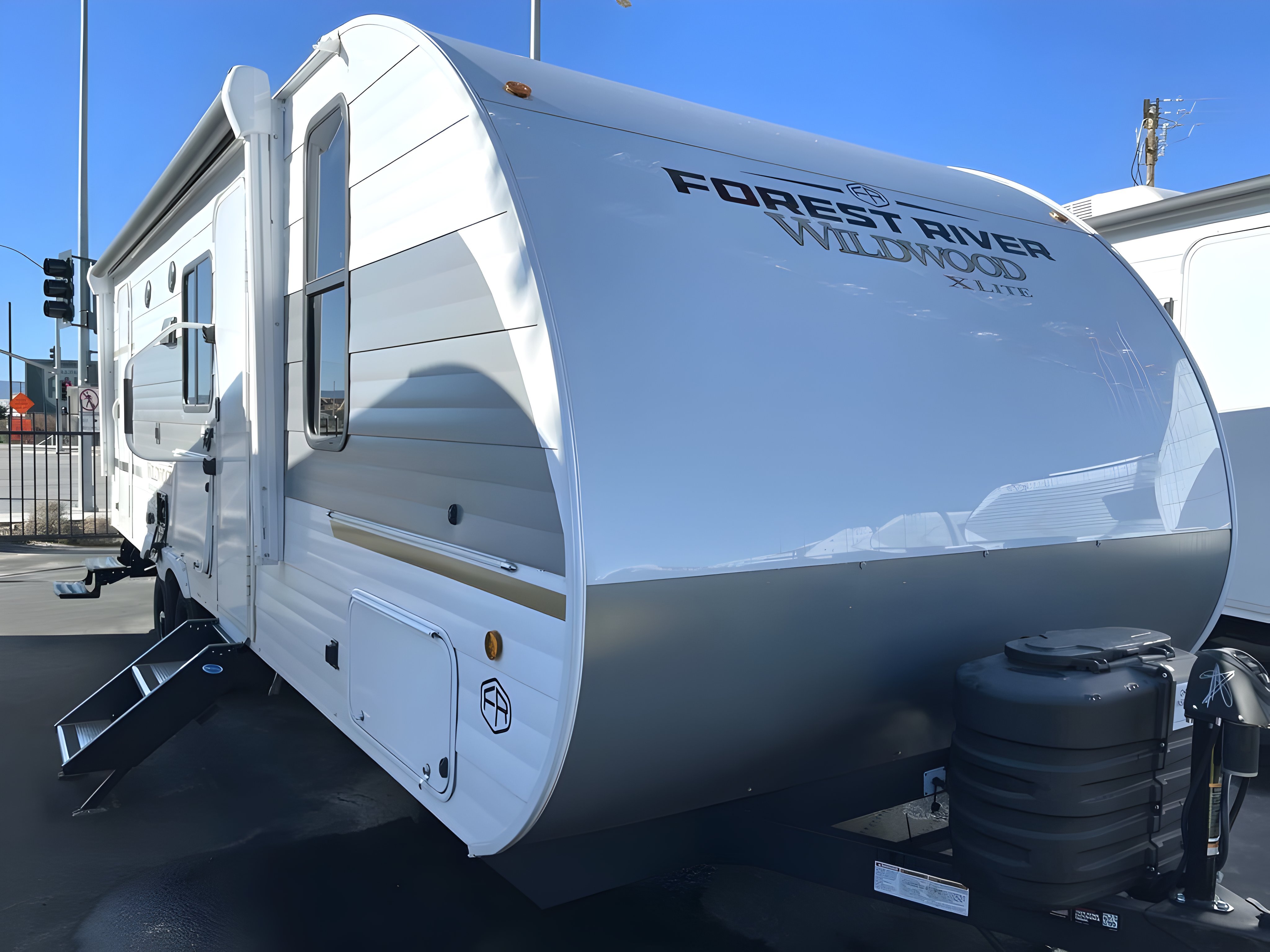 Forest River Wildwood X-Lite 240BHXL RVs For Sale - RV Trader