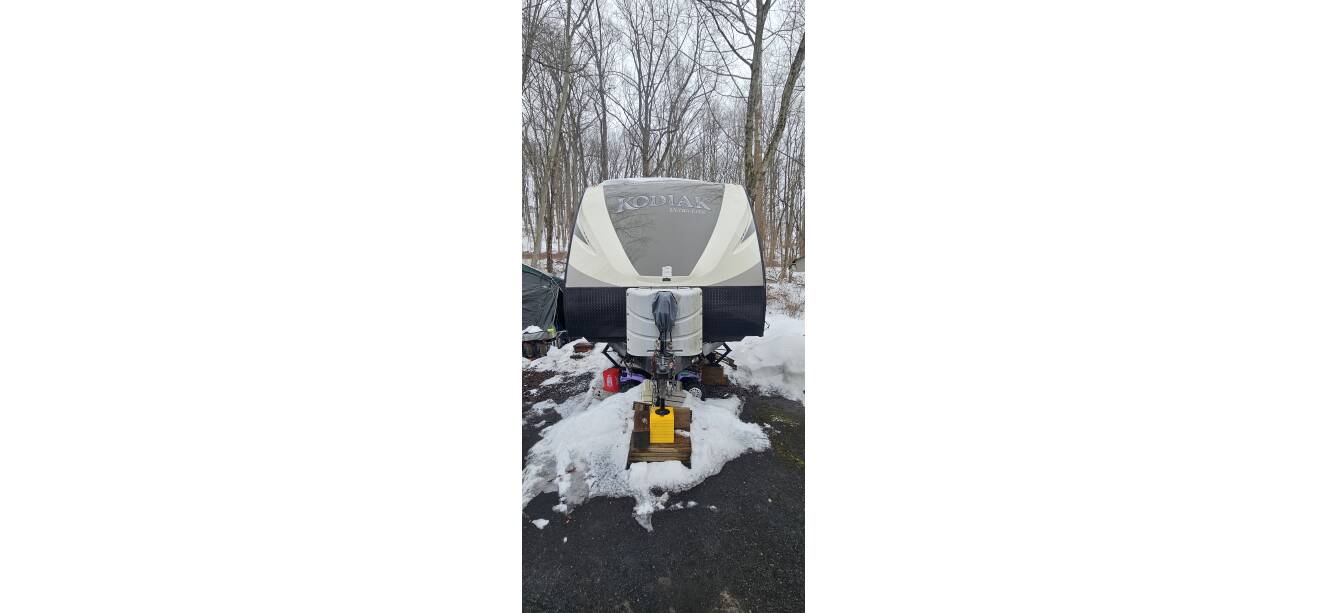 A photo of this 2016 Dutchmen KODIAK ULTRA LITE 291RESL