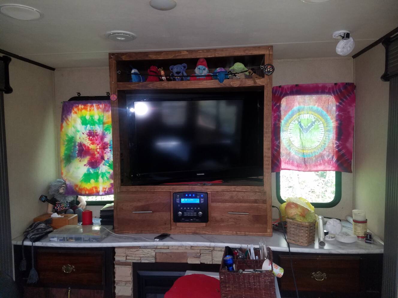 A photo of this 2016 Dutchmen KODIAK ULTRA LITE 291RESL