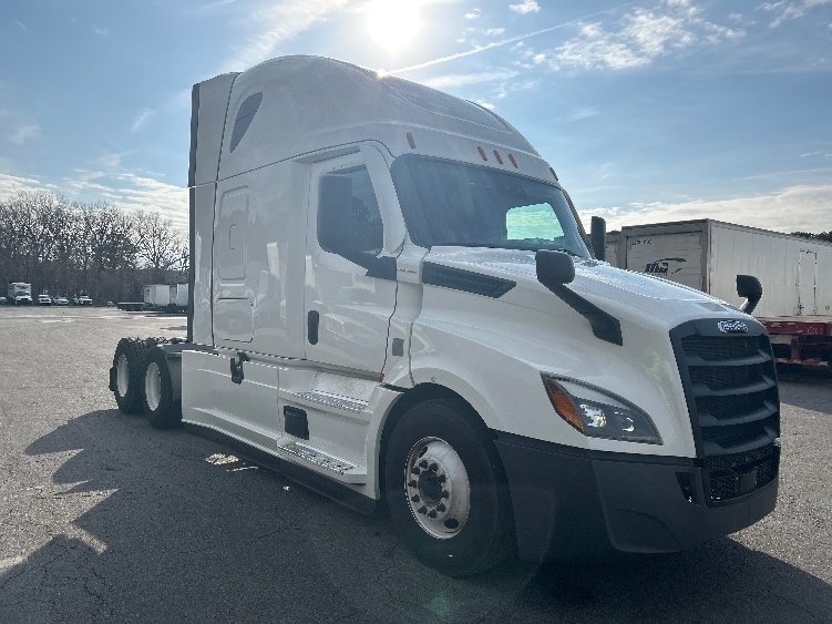 2022 FREIGHTLINER CASCADIA 126 in Little Rock, AR