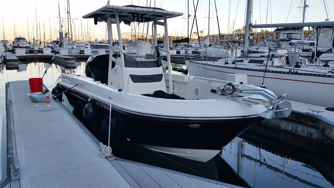 A photo of this 2022 Bayliner T22cc