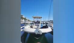 2022 Bayliner T22cc Center Console Boat boat