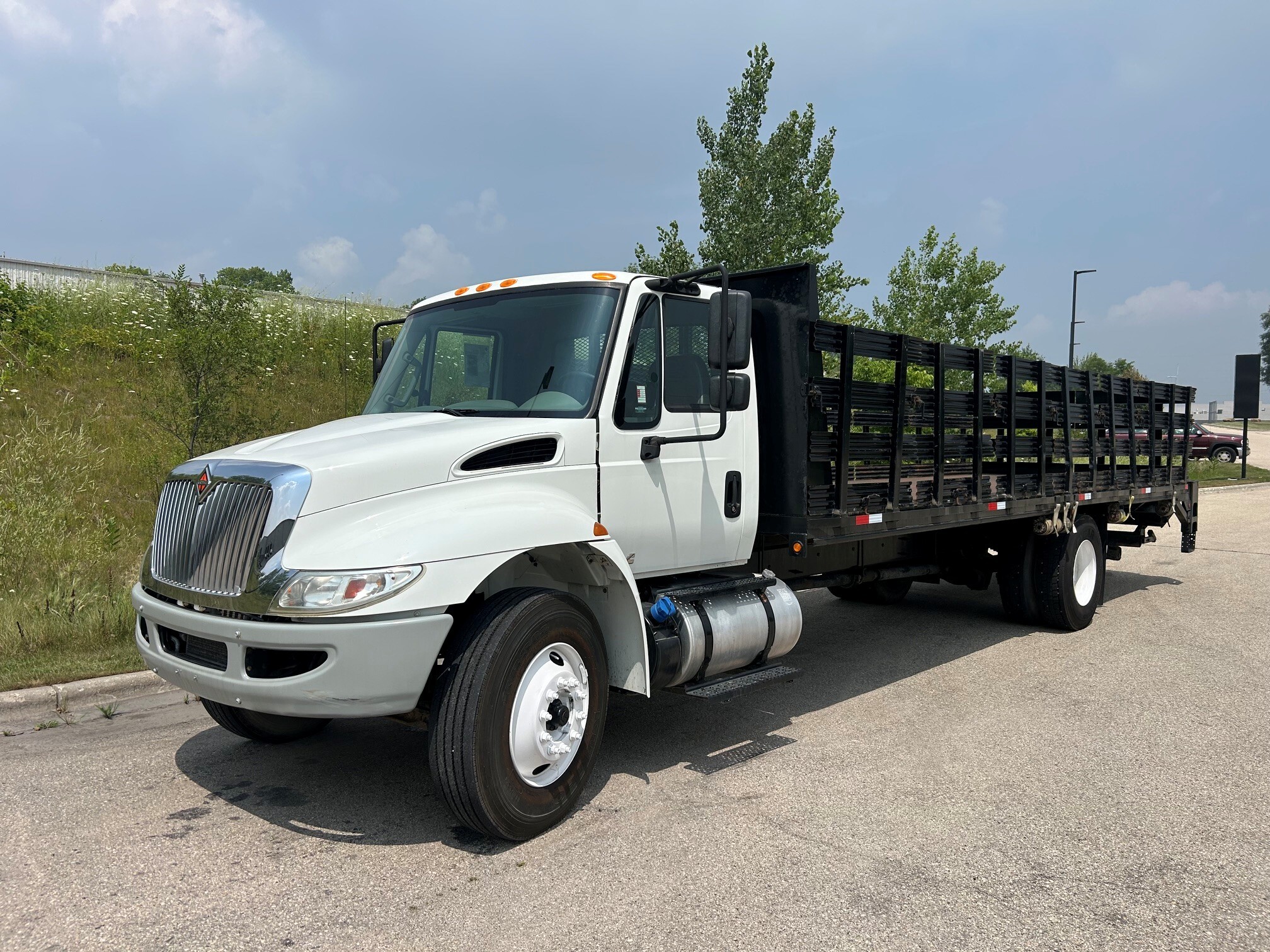 2019 INTERNATIONAL 4300 in Milwaukee, WI