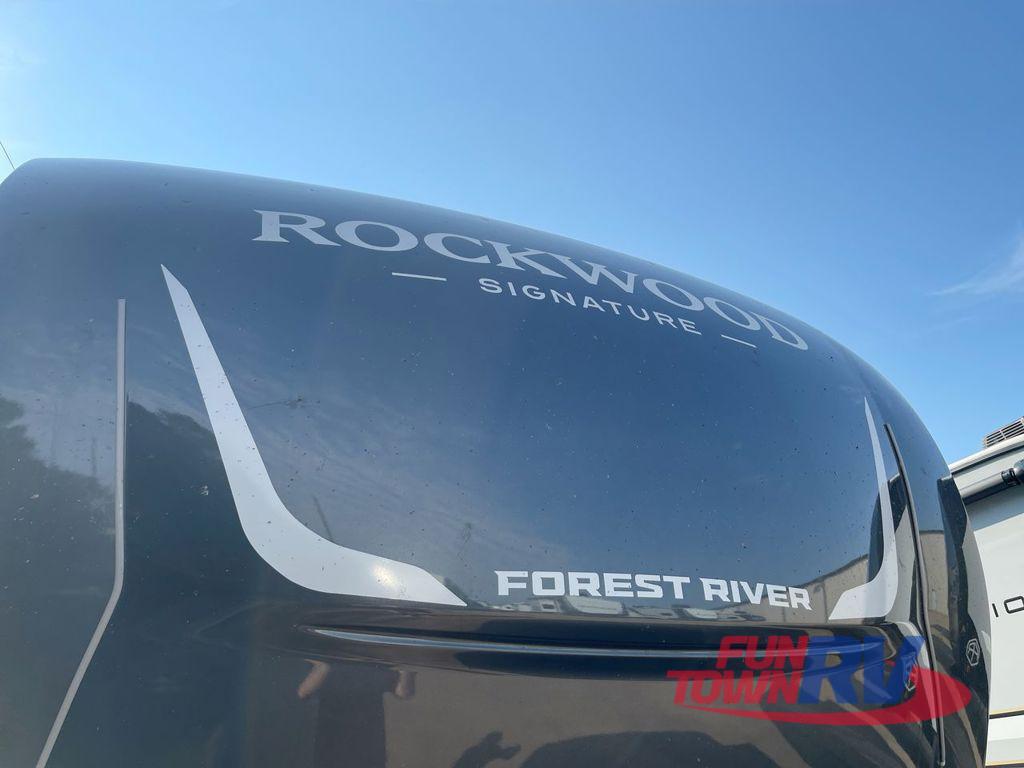 2026 Forest River Rv Rockwood Signature R281RK in edinhurgh IN