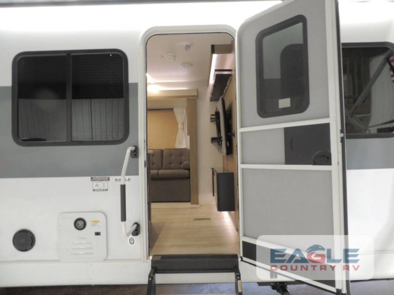 A photo of this 2025 Forest River Rv Salem 32BHDS
