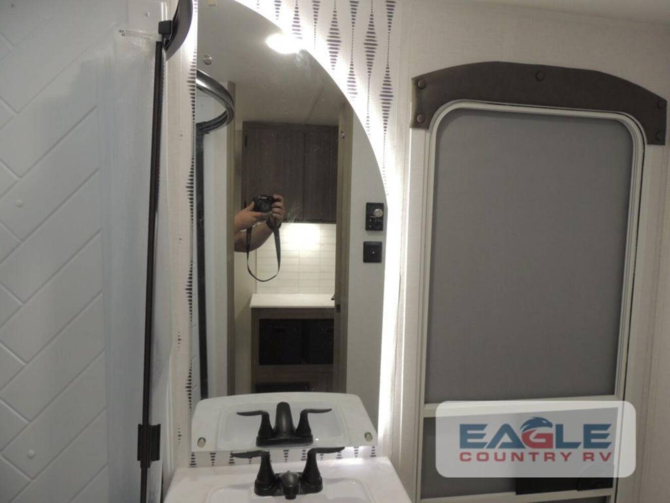 A photo of this 2025 Forest River Rv Salem 32BHDS