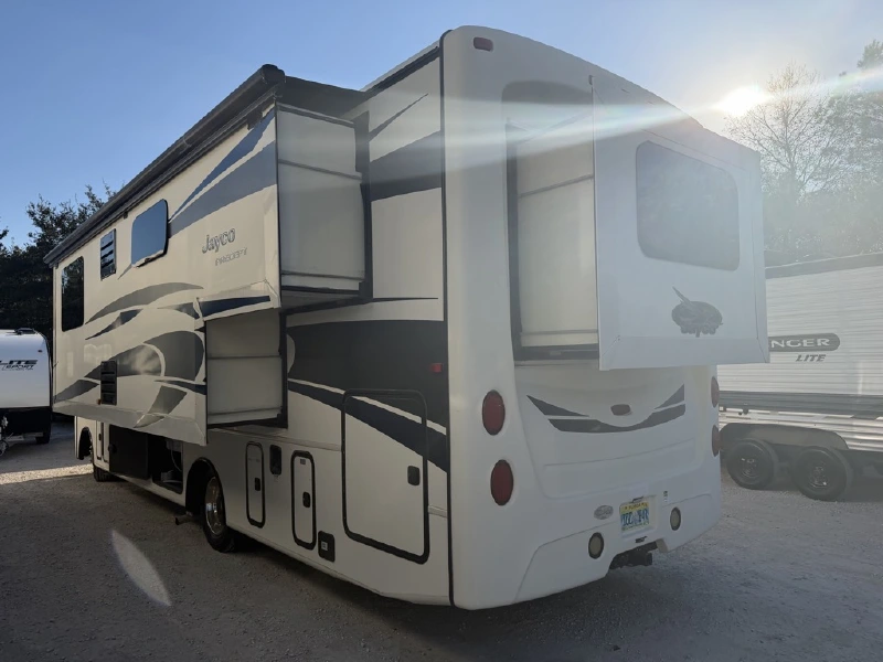 2015 JAYCO PRECEPT 29UM