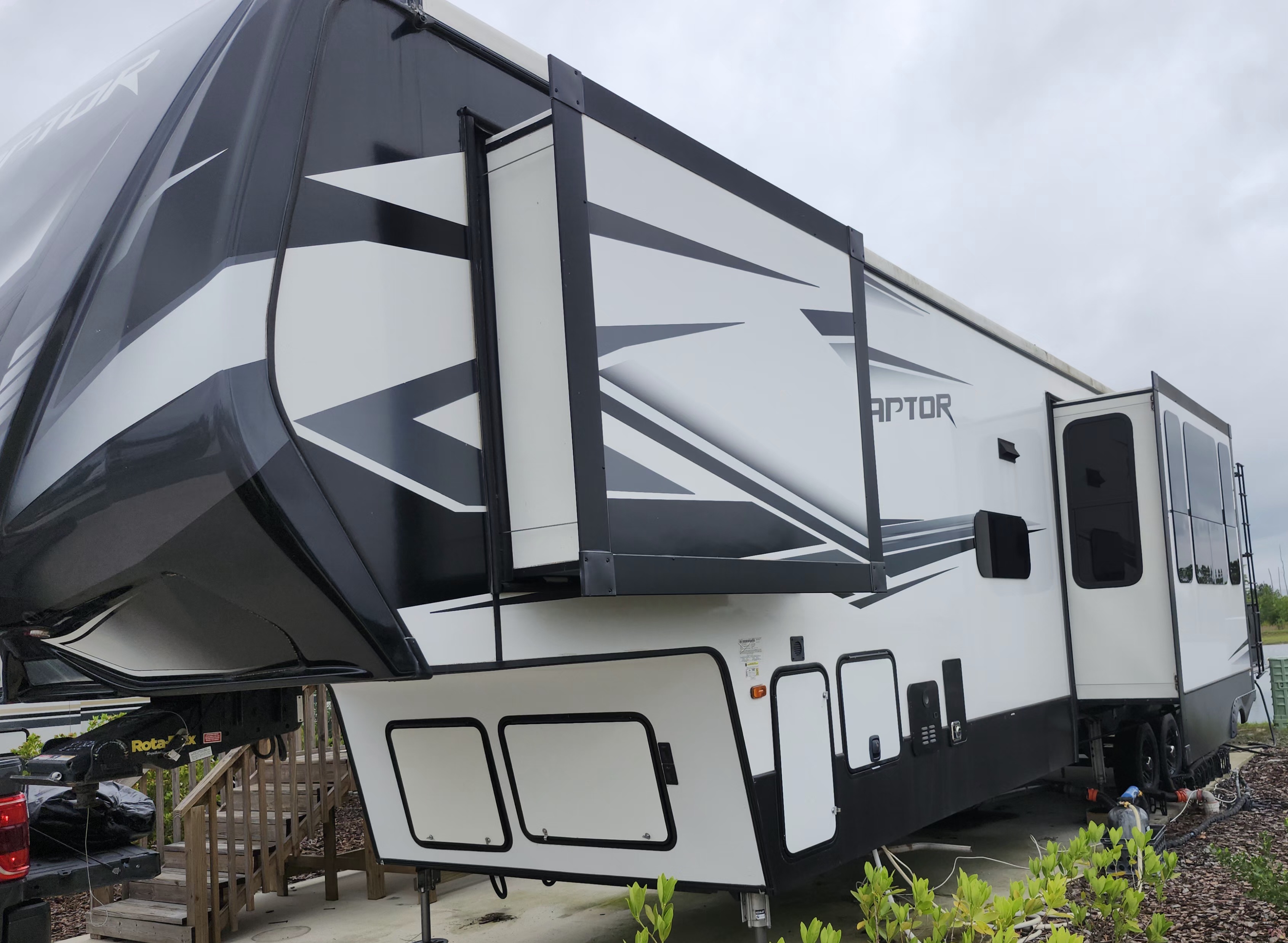 2021 Keystone RAPTOR 429 in gainesville FL