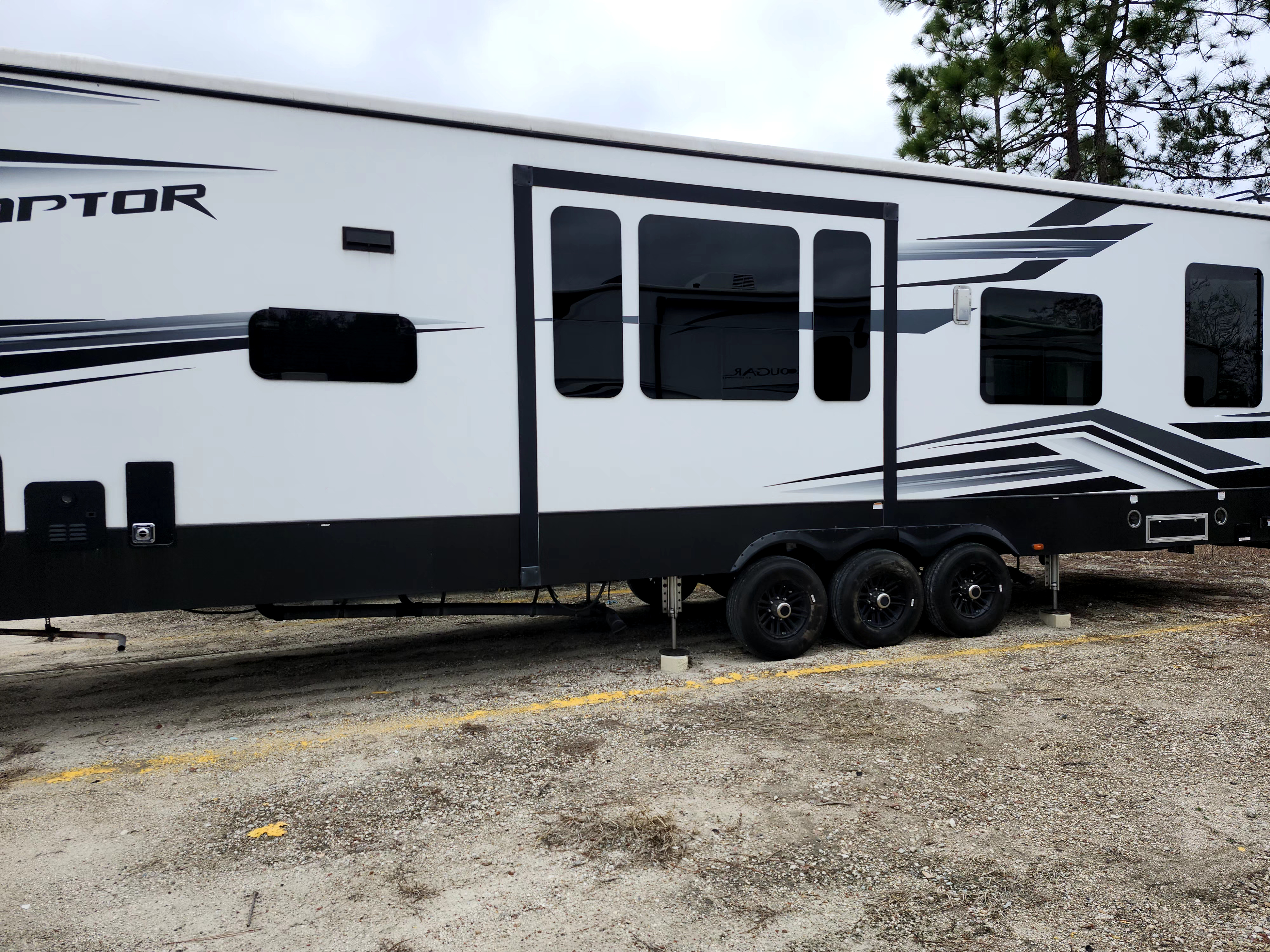 2021 Keystone RAPTOR 429 in gainesville FL