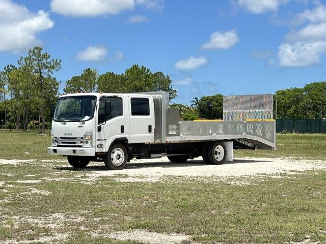 2025 ISUZU NPR HD in Miami, FL