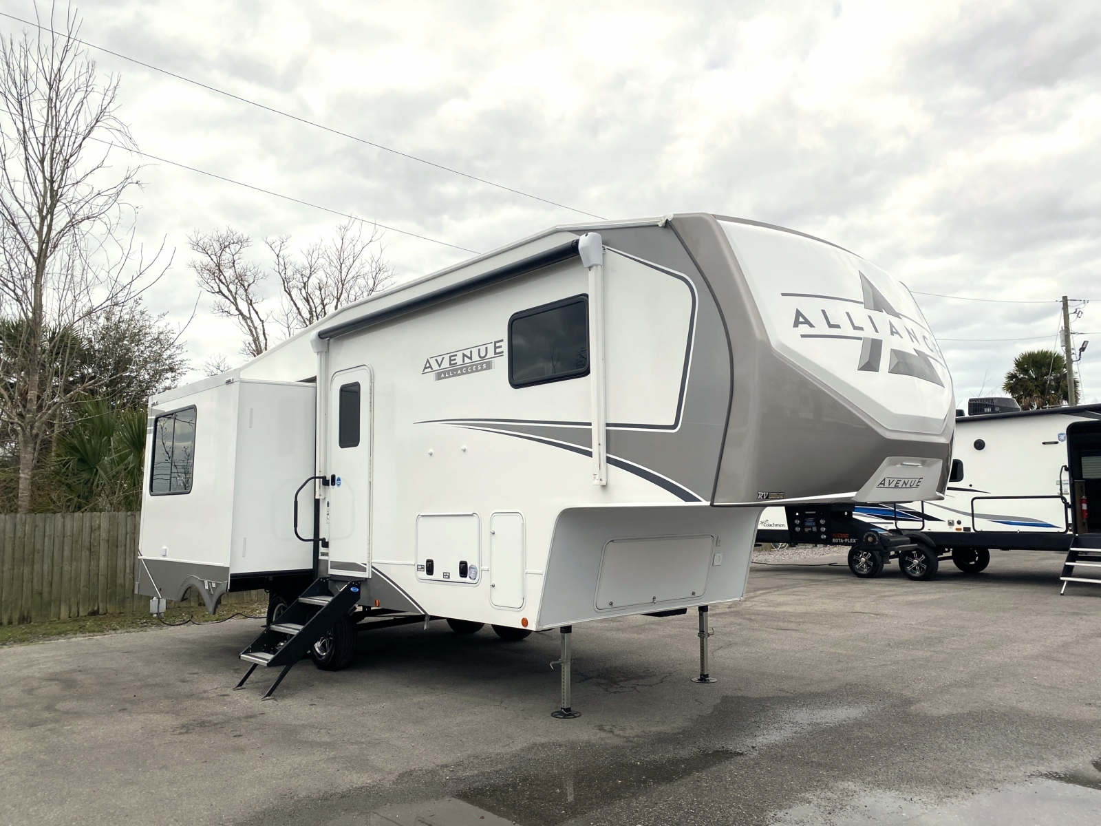 2026 Alliance Rv Avenue 25RL in panama city FL