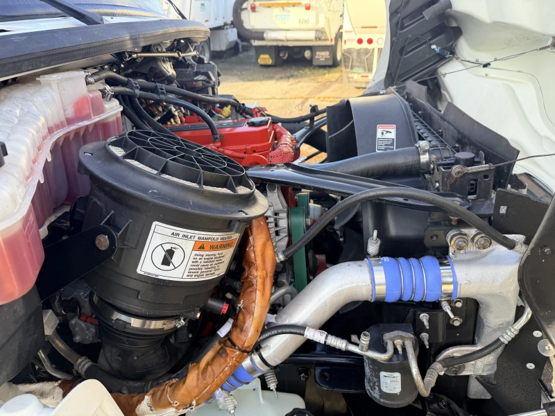 2015 FREIGHTLINER BUSINESS CLASS M2 106
