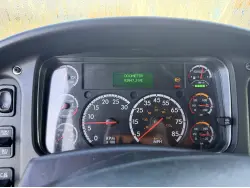 2015 FREIGHTLINER BUSINESS CLASS M2 106