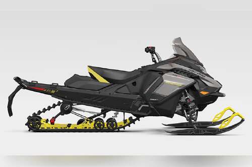 2026 Ski-Doo Renegade Adrenaline 900 ACE Turbo ES Ripsaw 1.25 in huron OH