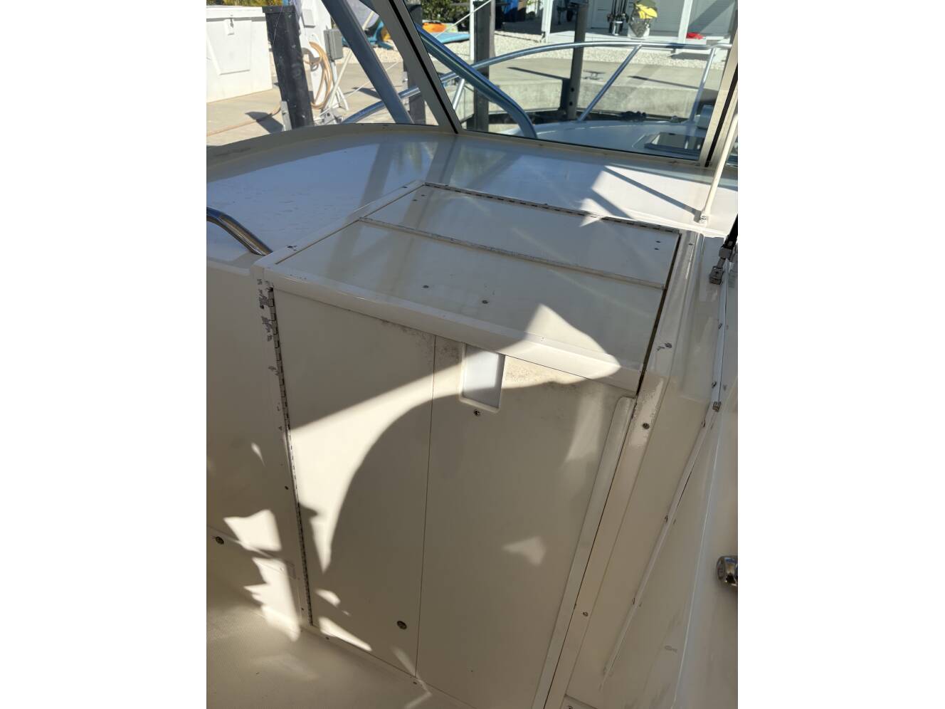 A photo of this 2005 Albermarle 280 EXPRESS FISHERMAN WITH TOWER