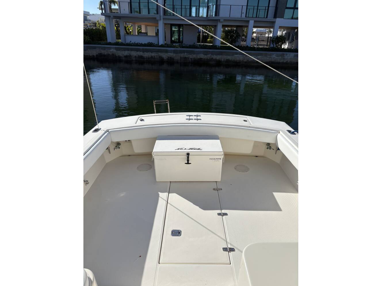 A photo of this 2005 Albermarle 280 EXPRESS FISHERMAN WITH TOWER