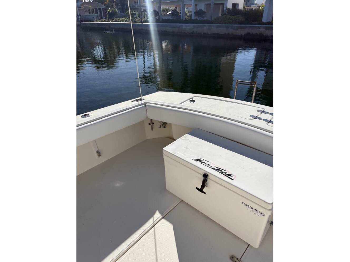 A photo of this 2005 Albermarle 280 EXPRESS FISHERMAN WITH TOWER