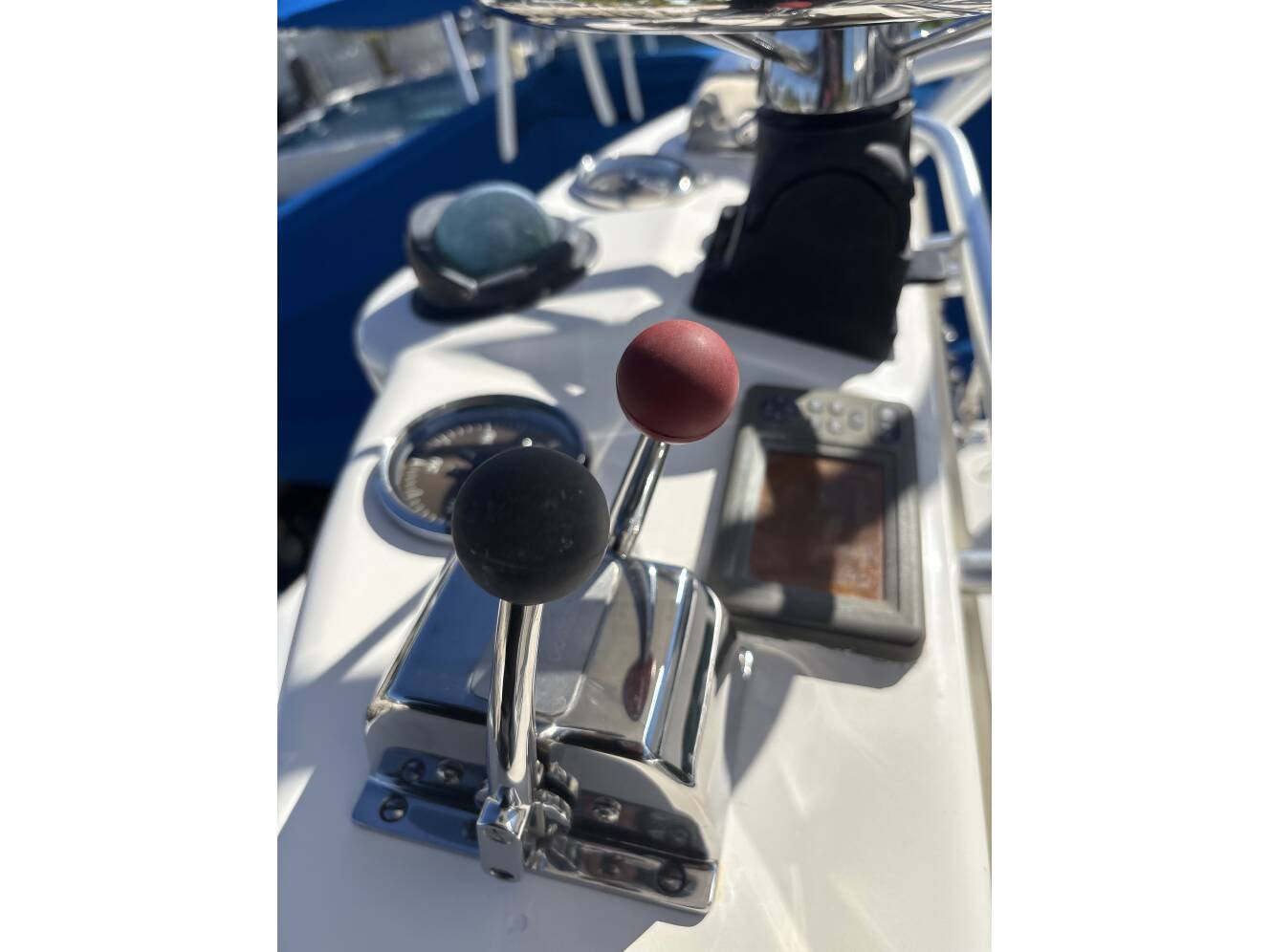 A photo of this 2005 Albermarle 280 EXPRESS FISHERMAN WITH TOWER