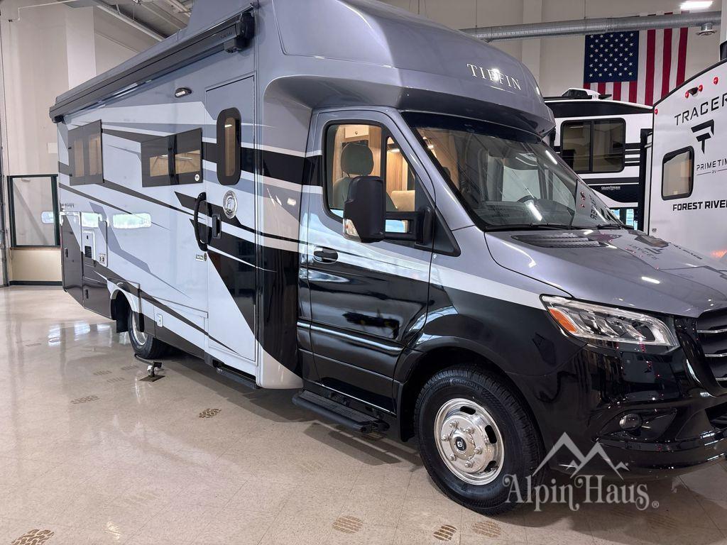 2026 Tiffin Motorhomes Wayfarer 25 XLW in amsterdam NY