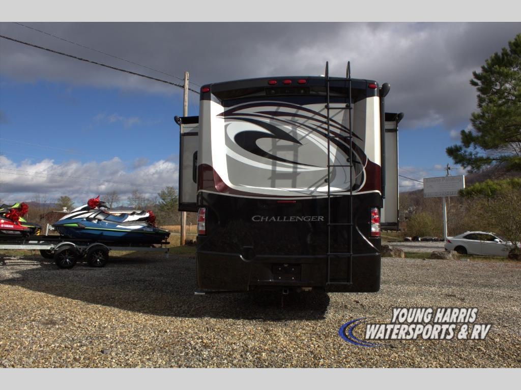 2016 Thor Motor Coach Challenger 37TB in young harris GA