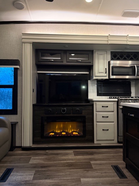 2022 Jayco NORTH POINT 310RLTS in grass valley CA