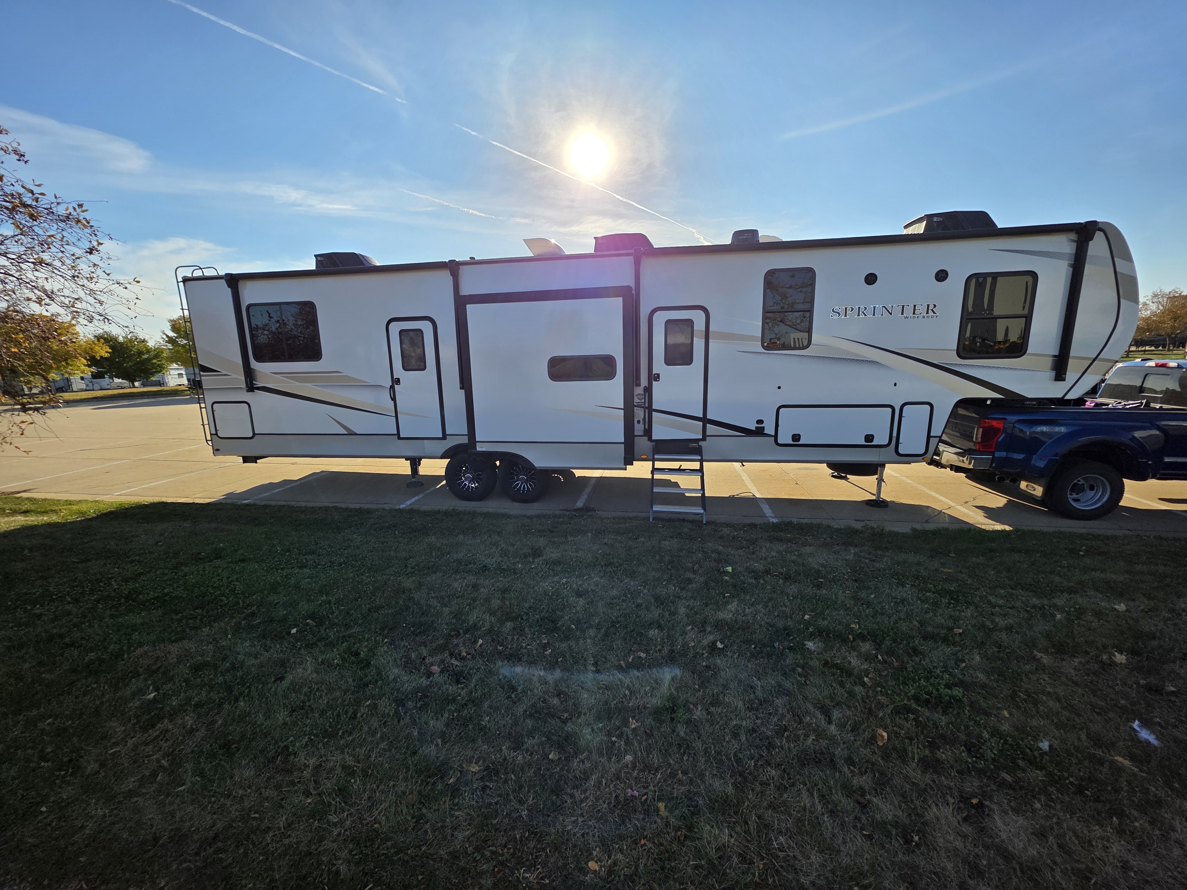 2024 Keystone SPRINTER LIMITED 3810QBS RV