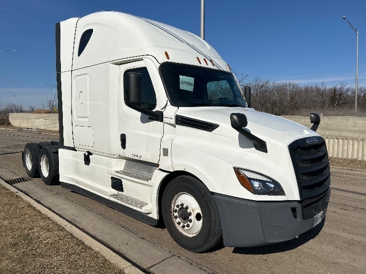 2020 FREIGHTLINER CASCADIA 126 in Melrose Park, IL