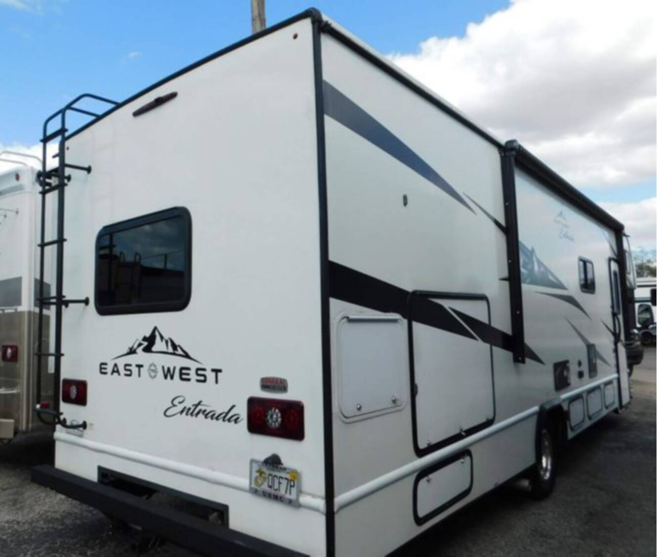 A photo of this 2024 Forest River East to West Entrada 2950OK