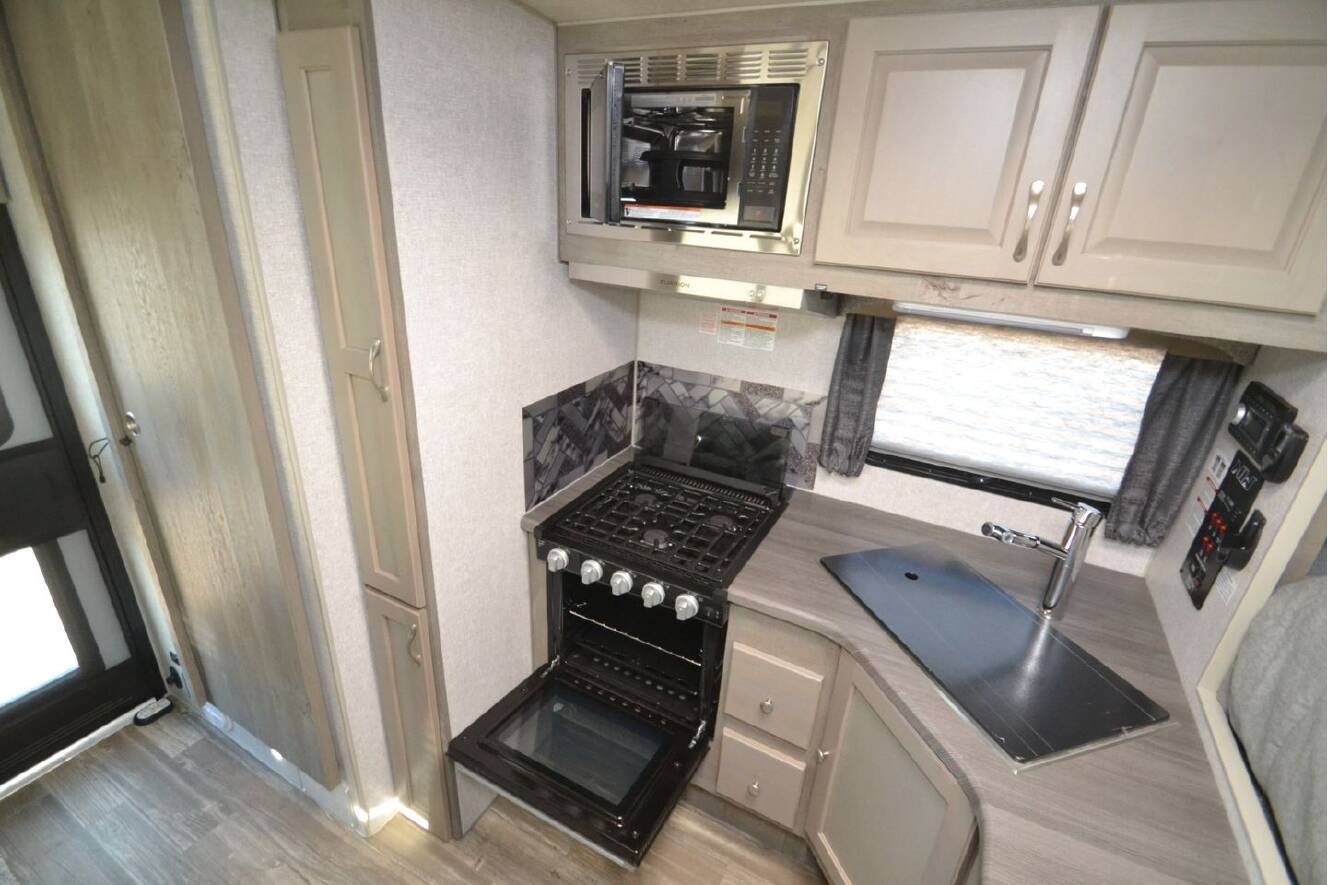 A photo of this 2026 Northwood Arctic Fox 811