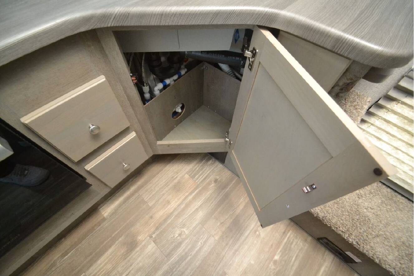 A photo of this 2026 Northwood Arctic Fox 811