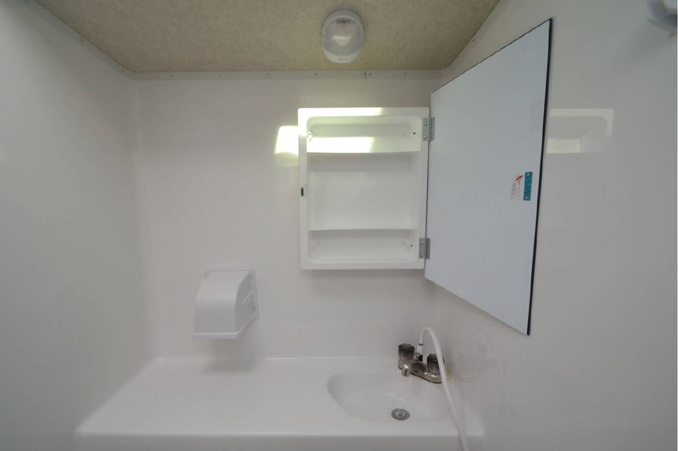 A photo of this 2026 Northwood Arctic Fox 811