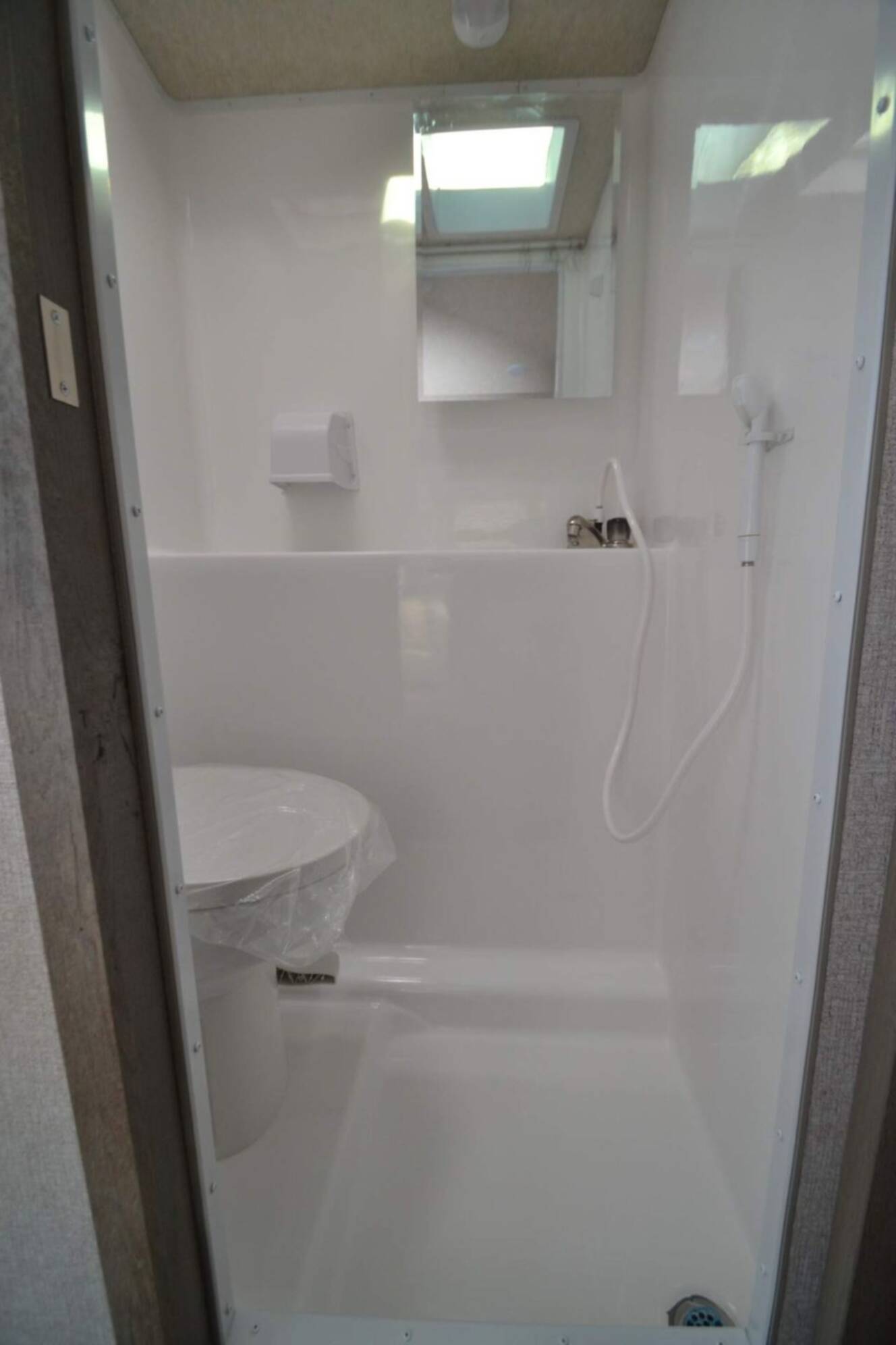 A photo of this 2026 Northwood Arctic Fox 811
