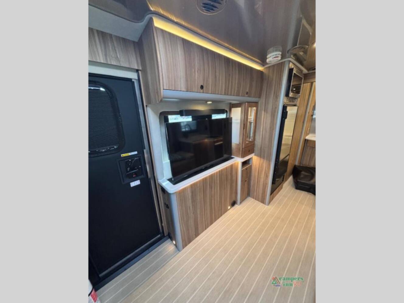 A photo of this 2023 Airstream Atlas Tommy Bahama