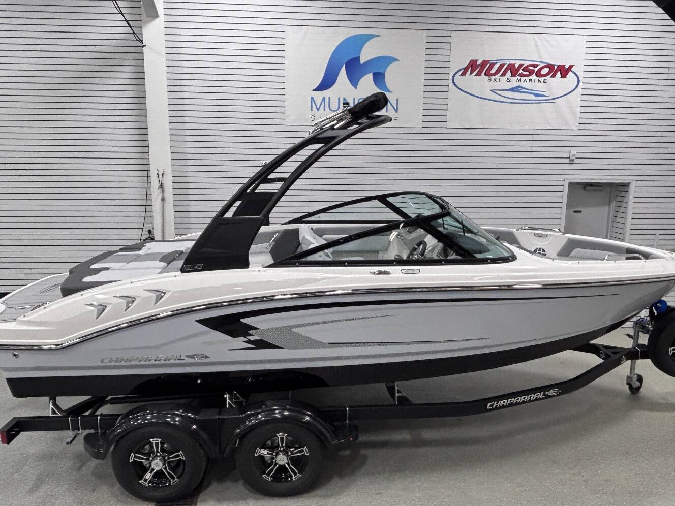 A photo of this 2026 Chaparral 21 SSI SPORT