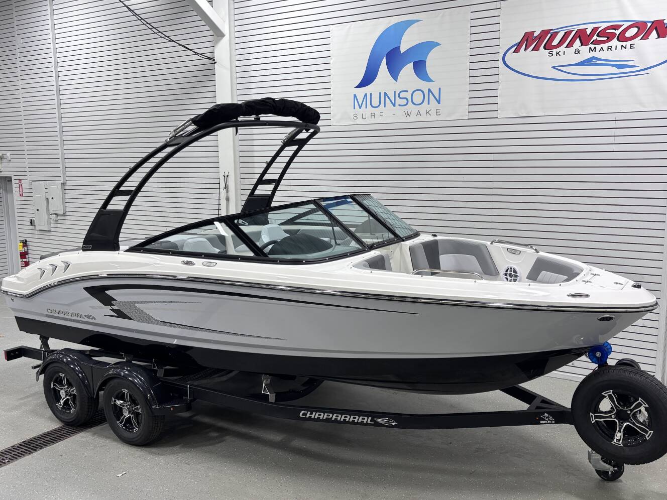 A photo of this 2026 Chaparral 21 SSI SPORT