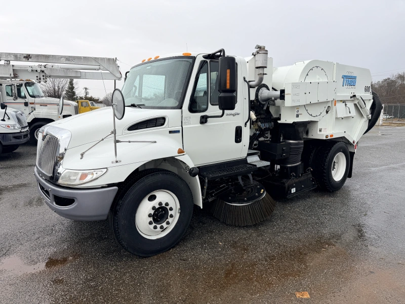 2013 TYMCO 600