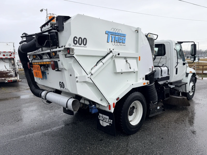 2013 TYMCO 600
