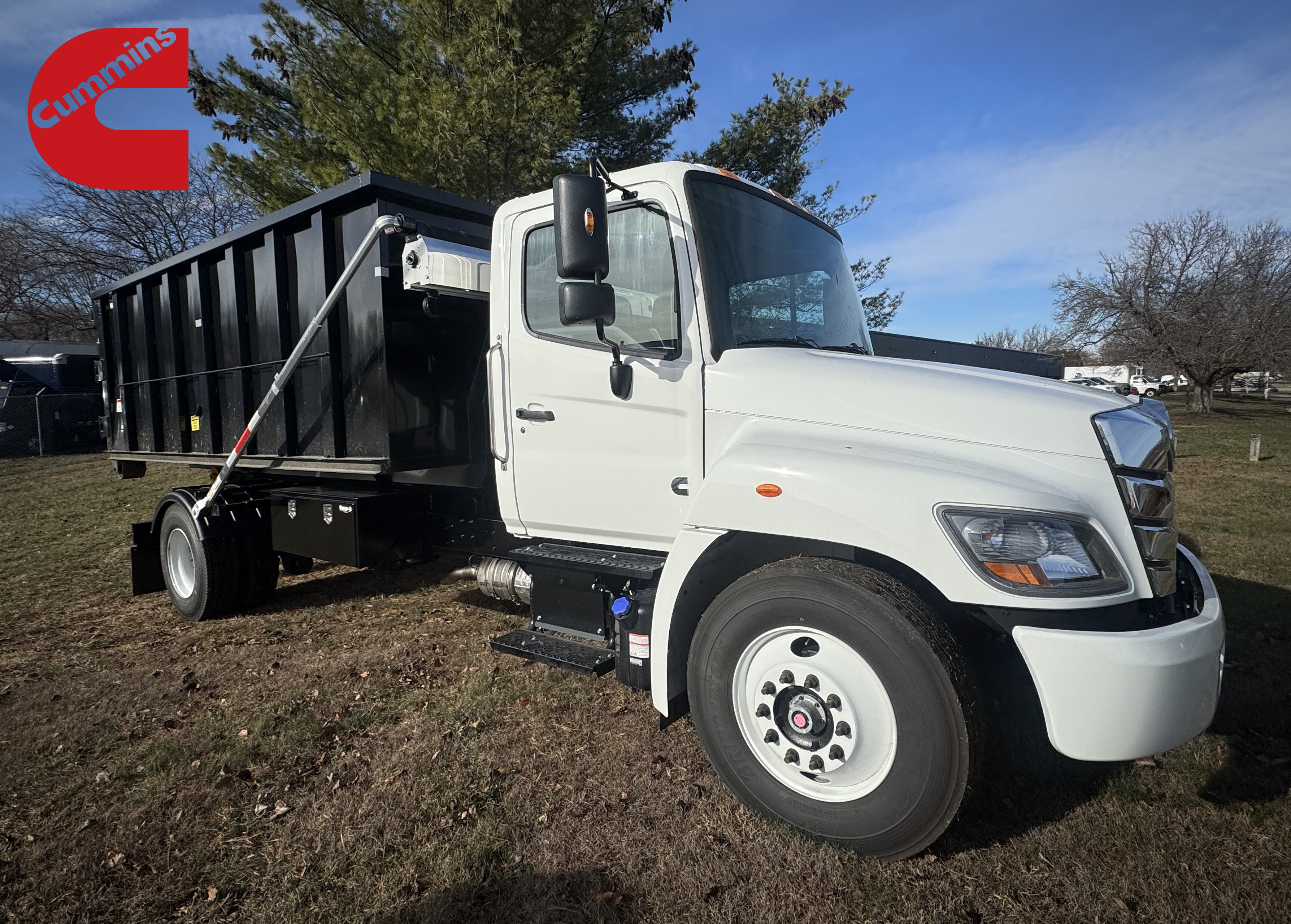2025 HINO L7 in Luzerne, PA