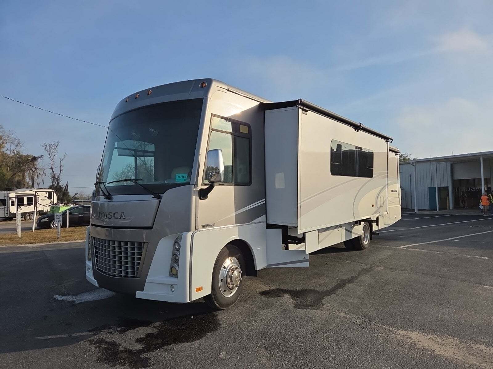 2016 Itasca SUNCRUISER 38Q in jones MI