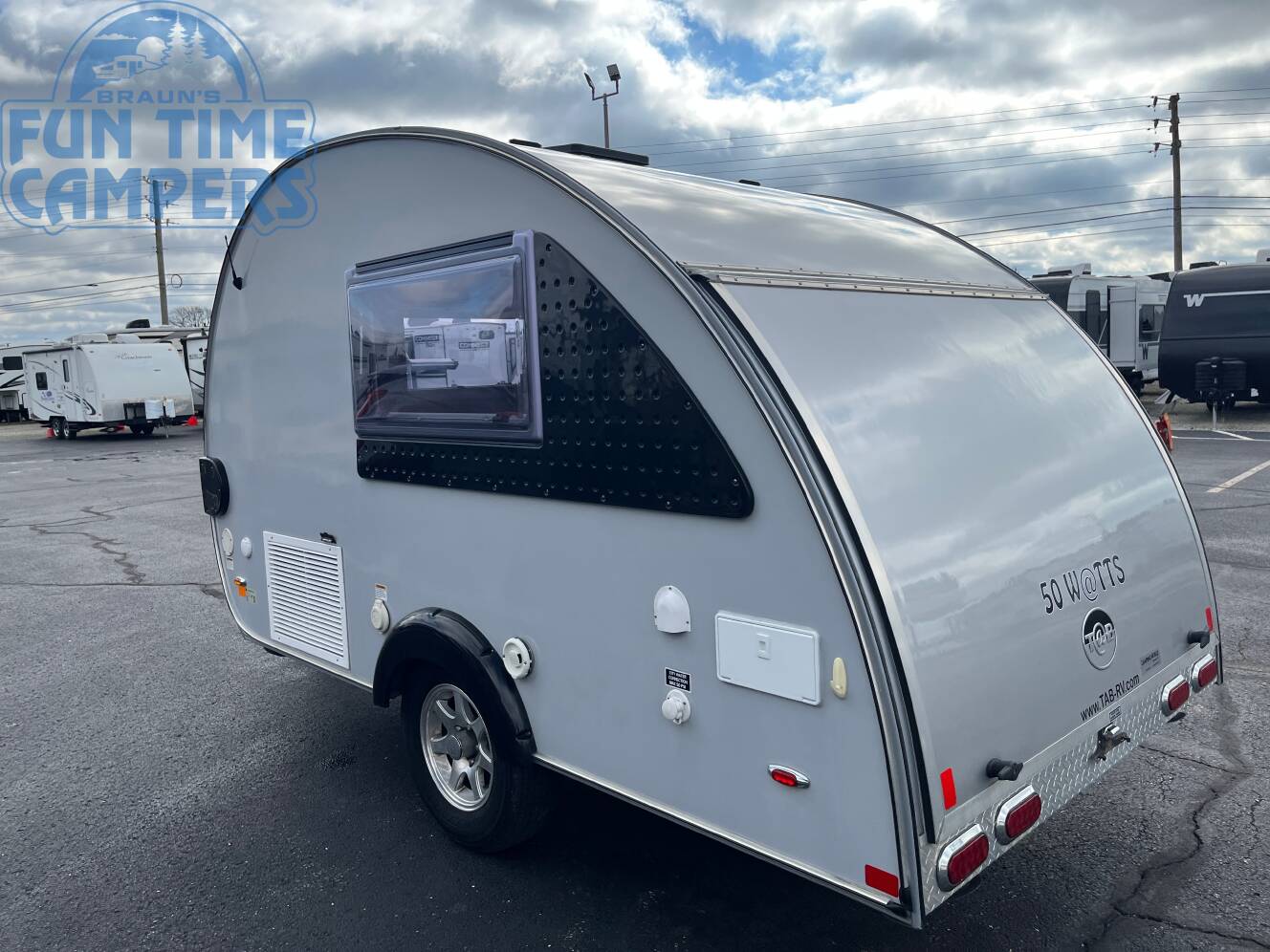 A photo of this 2017 Nucamp T@B 320 CS