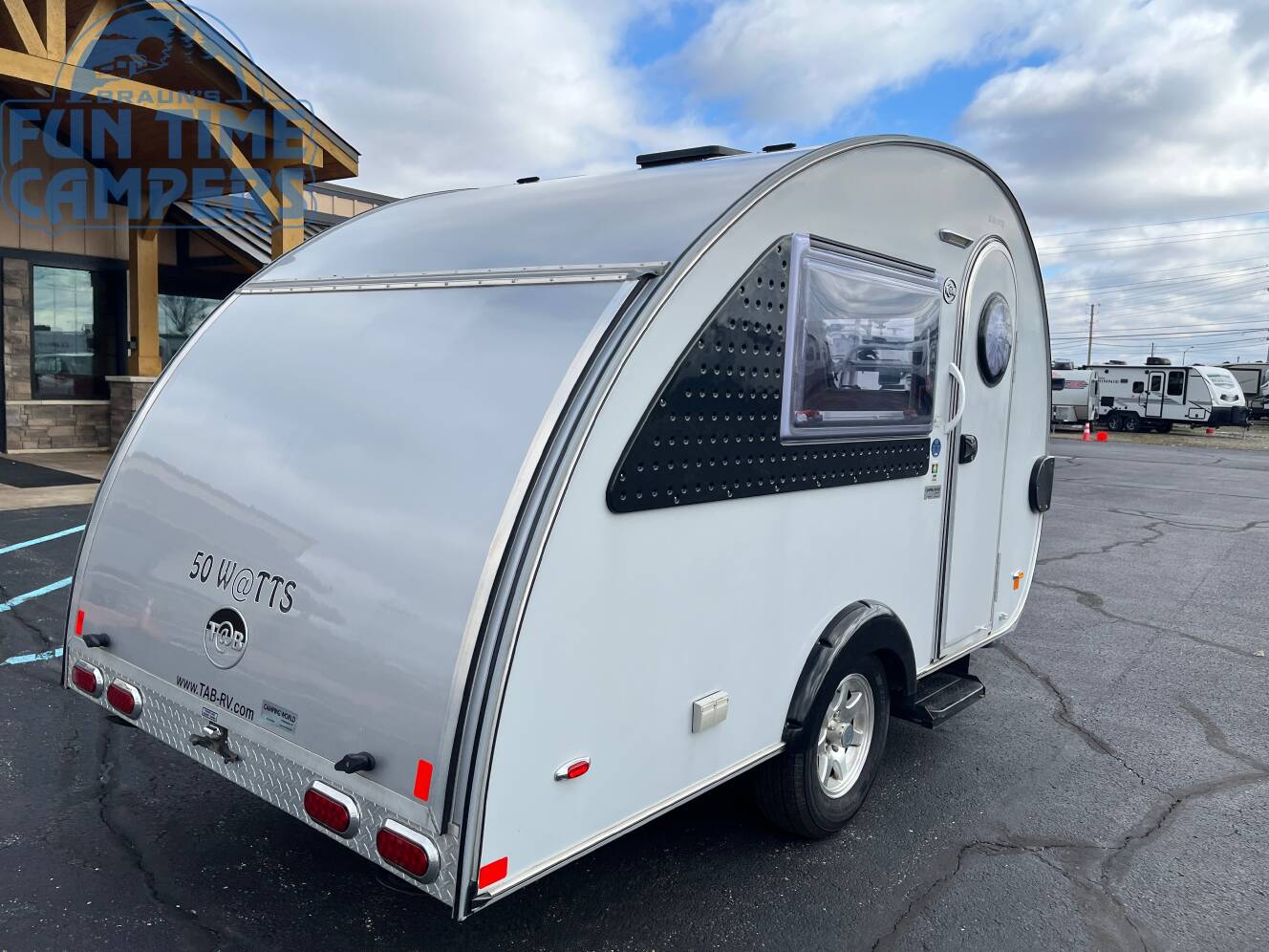 A photo of this 2017 Nucamp T@B 320 CS