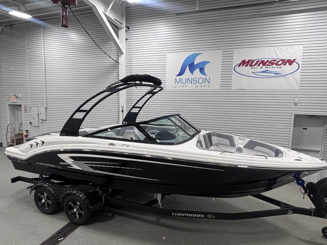 A photo of this 2026 Chaparral 23 SSI SPORT